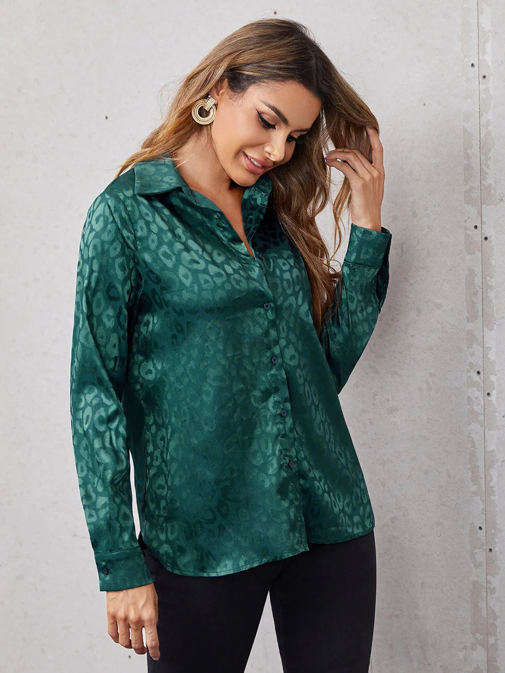 Women Leopard Print Luxury Blouse Spring Summer Long Sleeve Lapen Vintage Button Up Shirt Office Lady Satin Tunics Harajuku Top