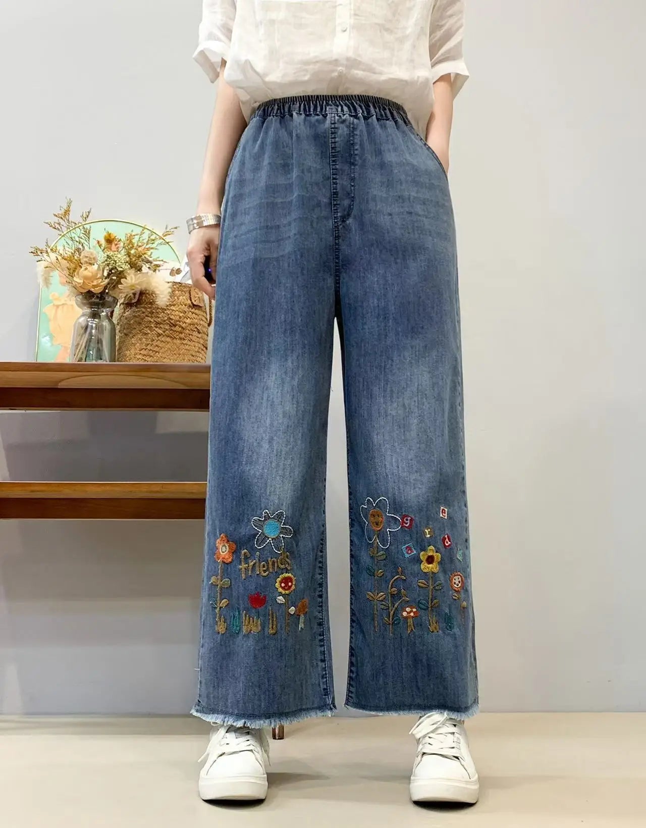 Spring Summer Ethnic Style Vintage Floral Embroidery Denim Wide Leg Pants Women High Elastic Waist Hole Casual Straight Jeans