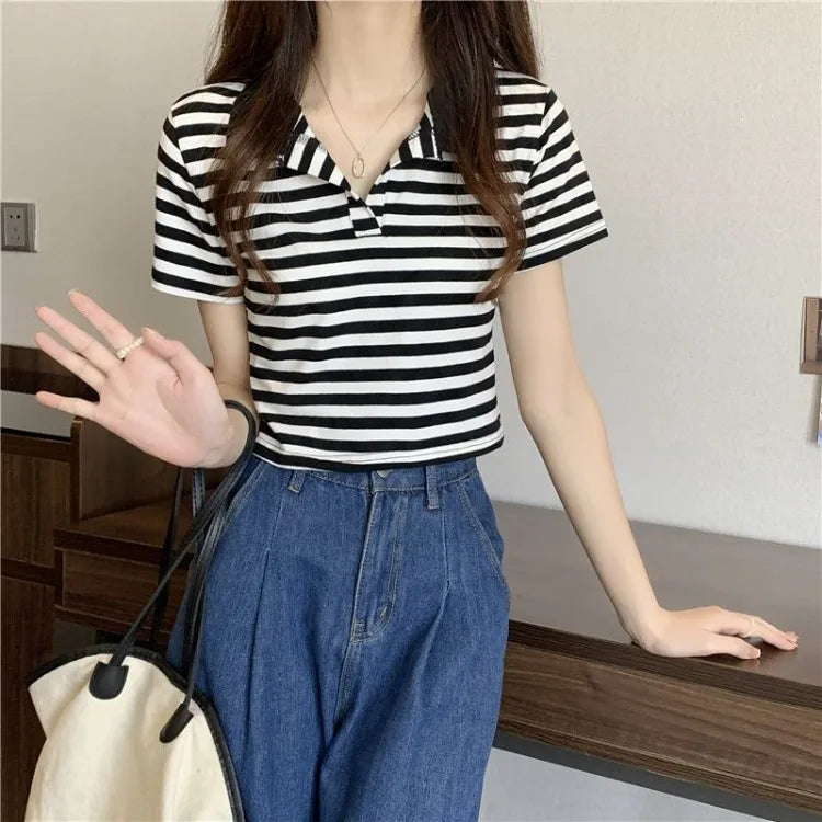 Chic V Neck Short Length Striped Short Sleeve Polo T Shirt For Women Summer 2026 New Niche Top