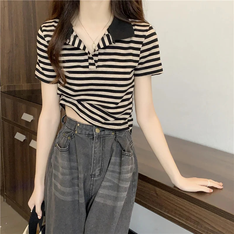 Chic V Neck Short Length Striped Short Sleeve Polo T Shirt For Women Summer 2026 New Niche Top
