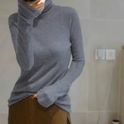 Women’s Long-Sleeve Stretch Knit Turtleneck Sweater