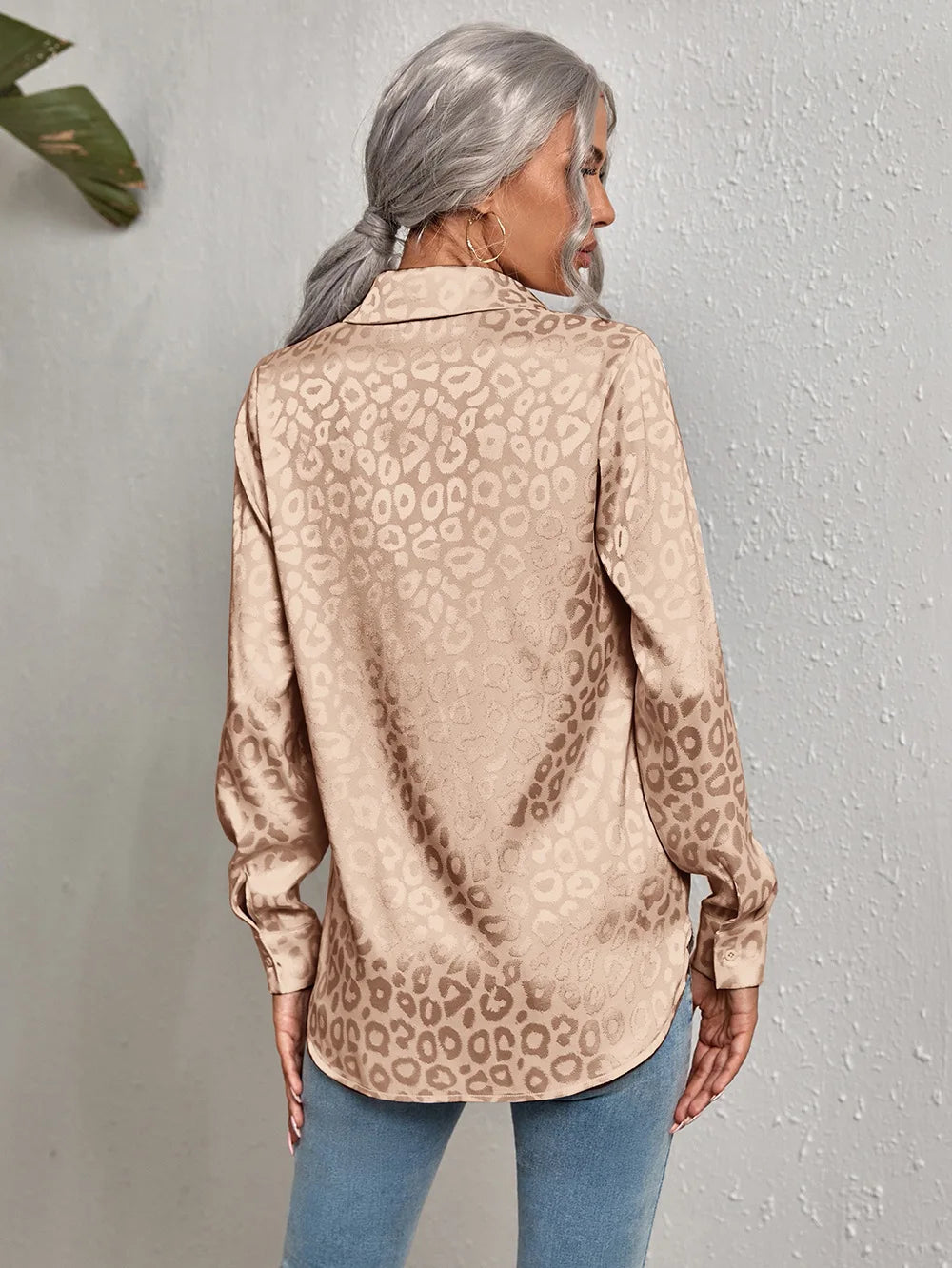 Women Leopard Print Luxury Blouse Spring Summer Long Sleeve Lapen Vintage Button Up Shirt Office Lady Satin Tunics Harajuku Top