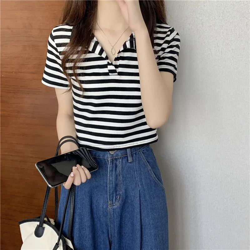 Chic V Neck Short Length Striped Short Sleeve Polo T Shirt For Women Summer 2026 New Niche Top