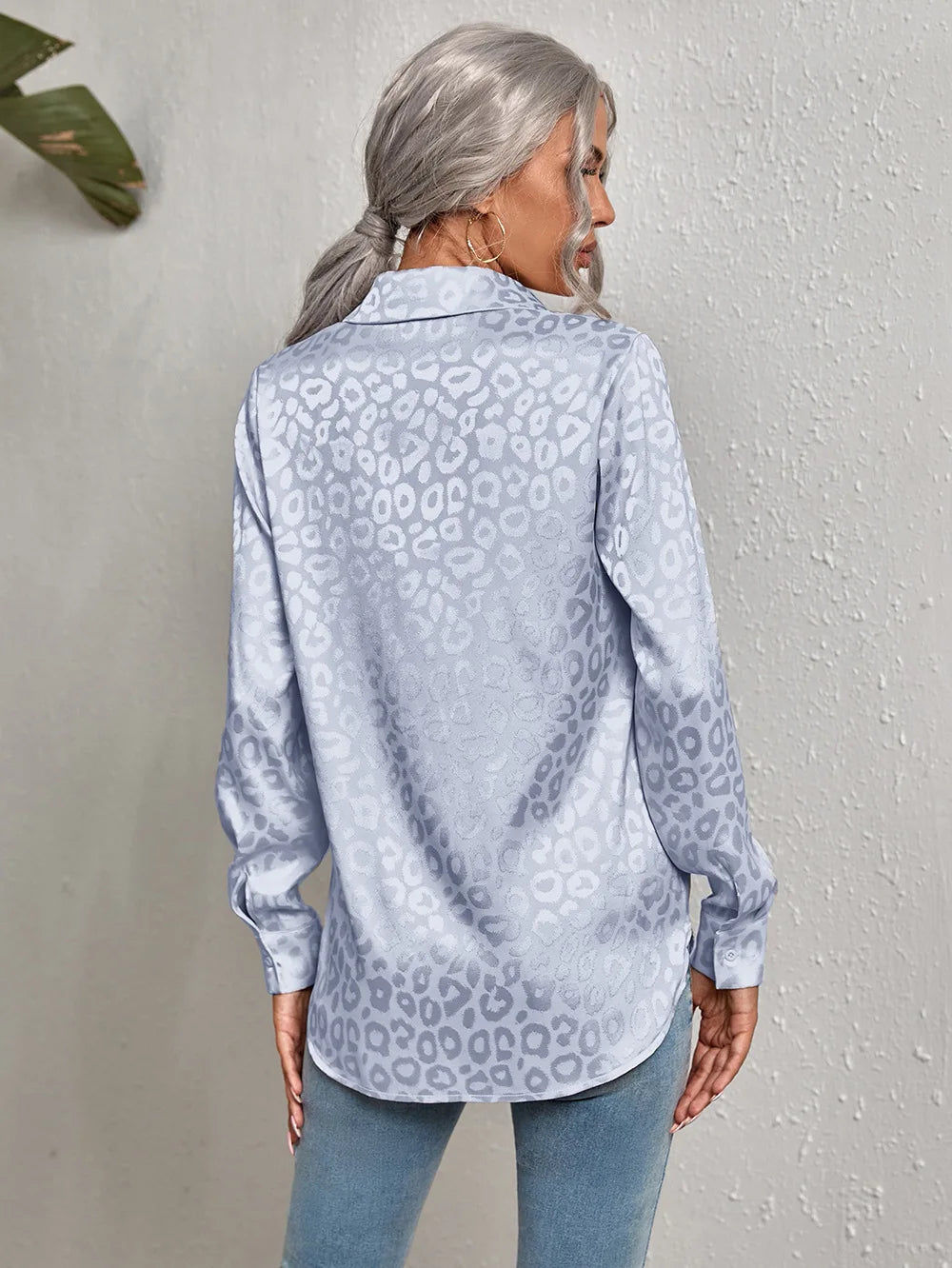 Women Leopard Print Luxury Blouse Spring Summer Long Sleeve Lapen Vintage Button Up Shirt Office Lady Satin Tunics Harajuku Top