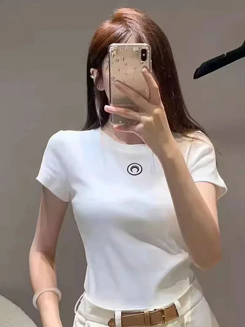 Retro Women's T-Shirt Summer Casual Slim Fit Short Sleeve Round Neck Solid Color Top Innerwear with Embroidered Moon Design